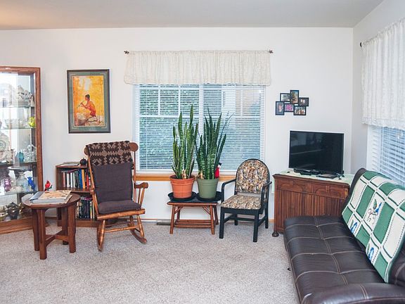 3rd image of 161 W Whidbey Ave APT 20