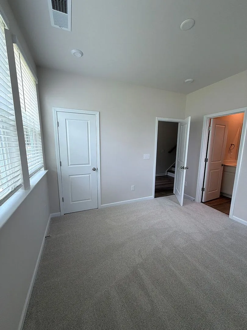 T.R. Lawing Realty Property — Photo 4