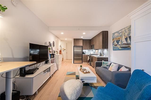 1st image of 160 1st St APT 307