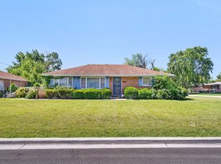 7859 W 78th St, Bridgeview, IL 60455