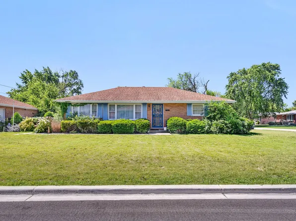 7859 W 78th St, Bridgeview, IL 60455
