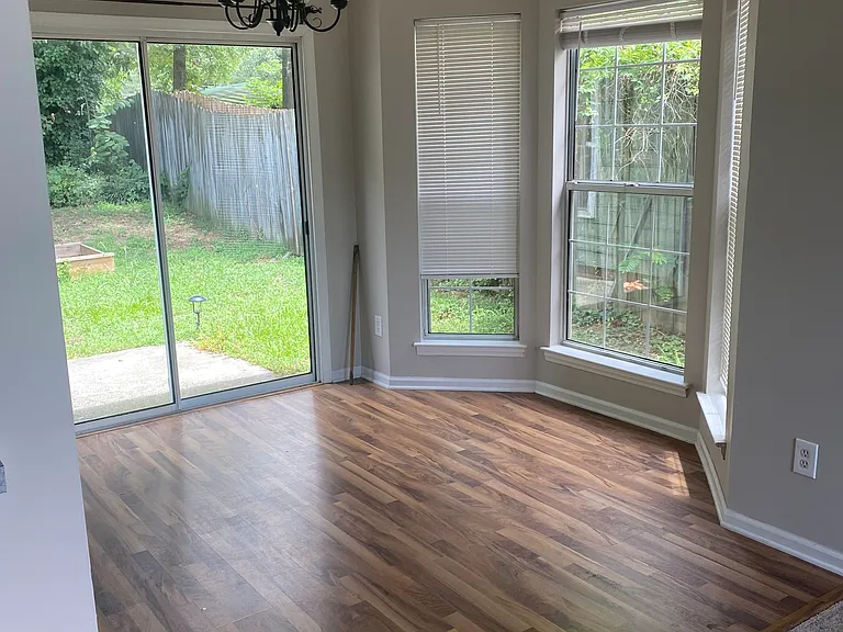6006 White Cliffs Dr — Photo 8
