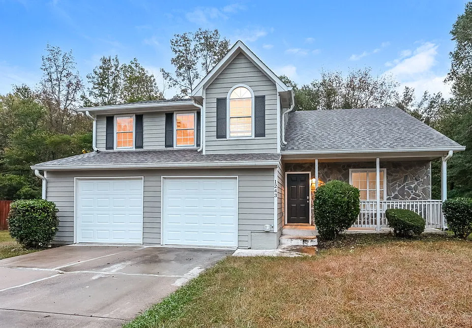 1243 Shady Brook Ct
