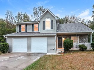 1243 Shady Brook Ct, Hampton, GA 30228