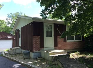 25853 N Midlothian Rd, Mundelein, IL 60060