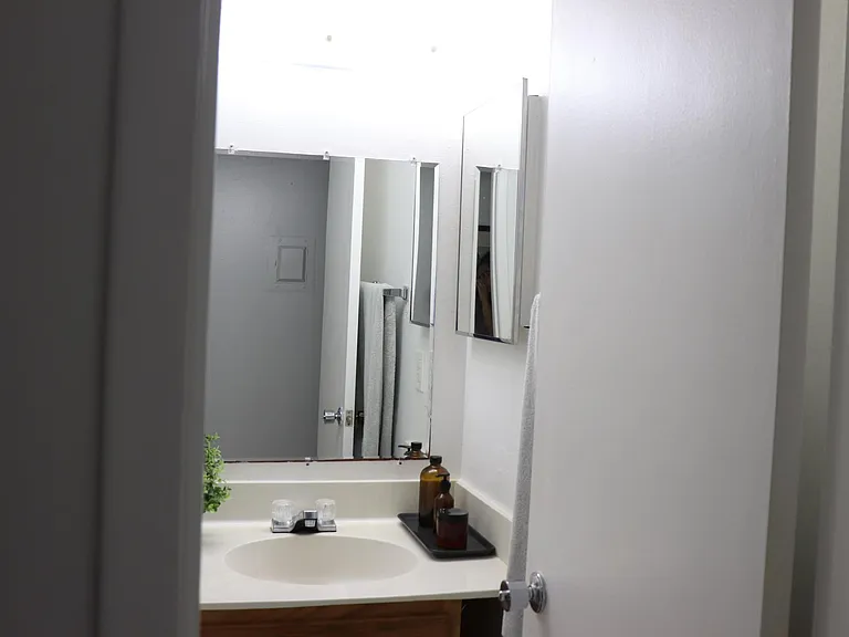 6022 Village Cir #6022 — Photo 35