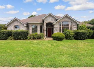 1201 Oakgrove Ln, Bedford, TX 76021
