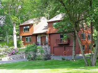 68 Blackberry Dr, Stamford, CT 06903