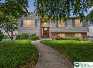 4815 Hemlock St, Allentown, PA 18106