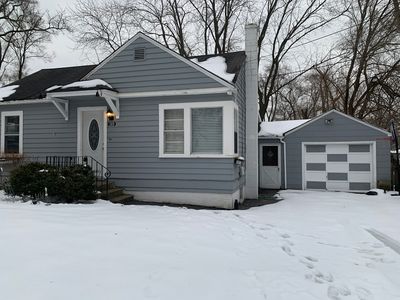 309 Fern Dr, Island Lake, IL, 60042