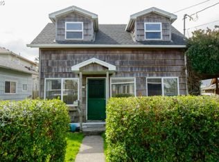 607 4th Ave, Seaside, OR 97138