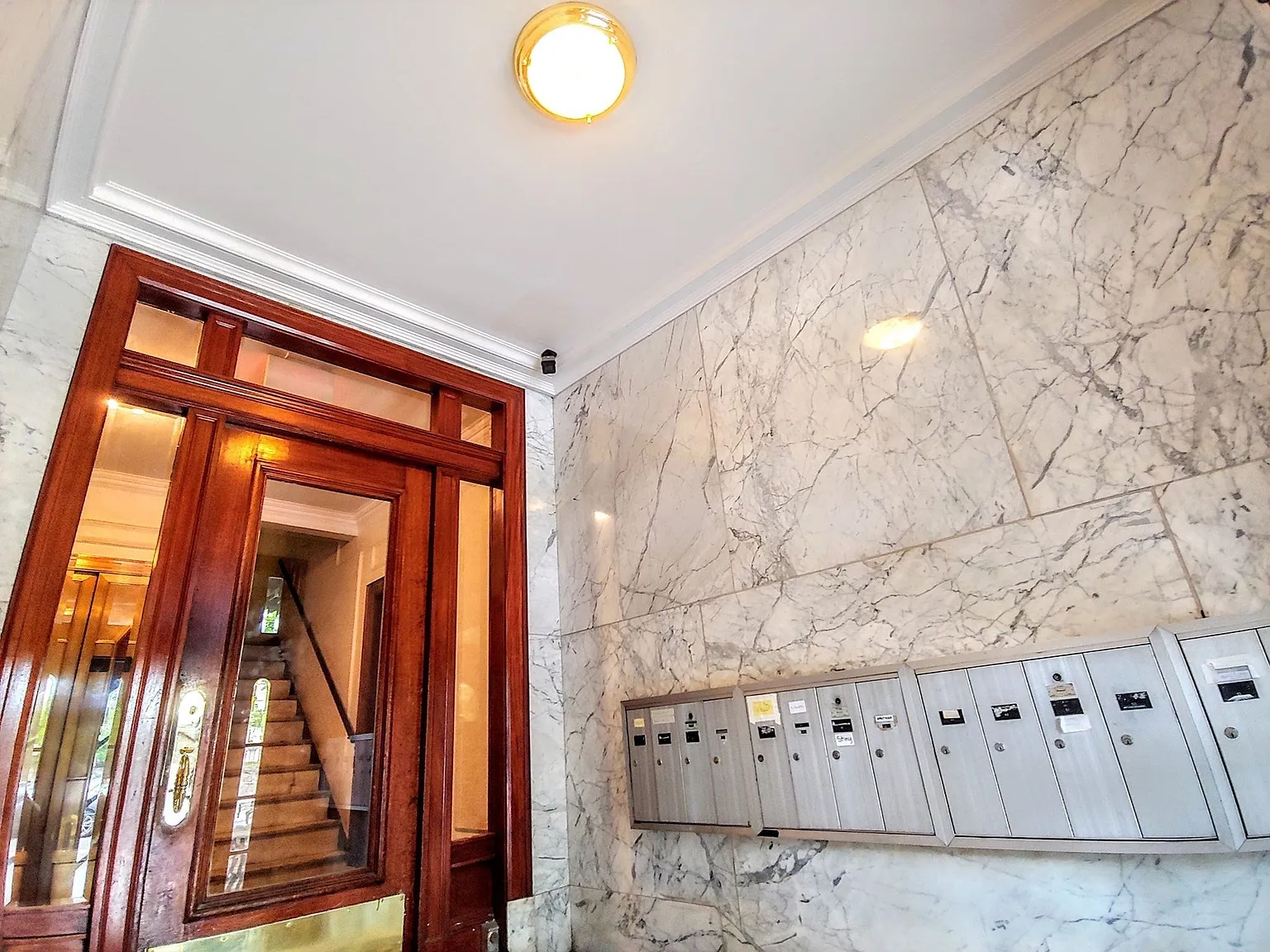 1 bed, 527 sqft, $2,450 — Photo 2