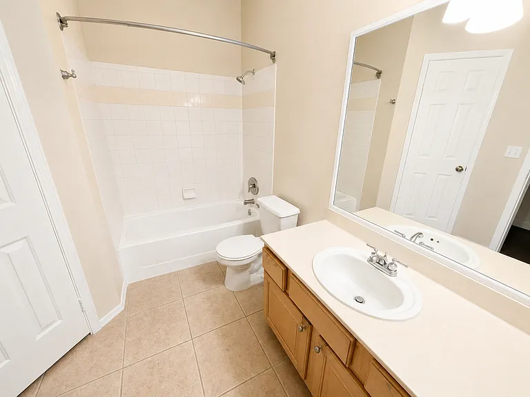 2624 Robert Trent Jones Dr #623 — Photo 8