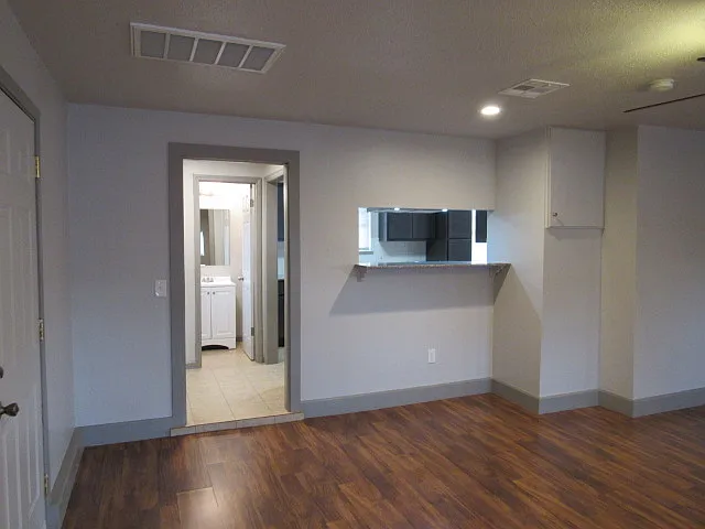 2813 SE 46th St — Photo 7