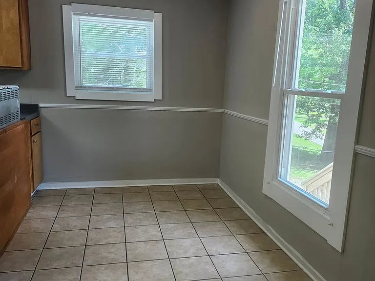 2081 Mae Dell Rd — Photo 5