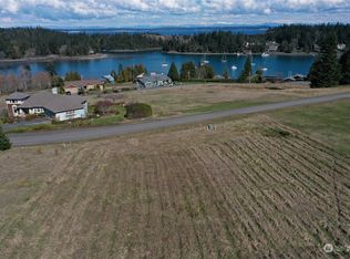 2 Marianne Mdws #X, Pt Ludlow, WA 98365