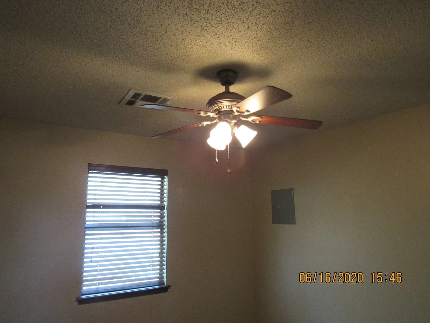 2809 NW 46th Street — Photo 3