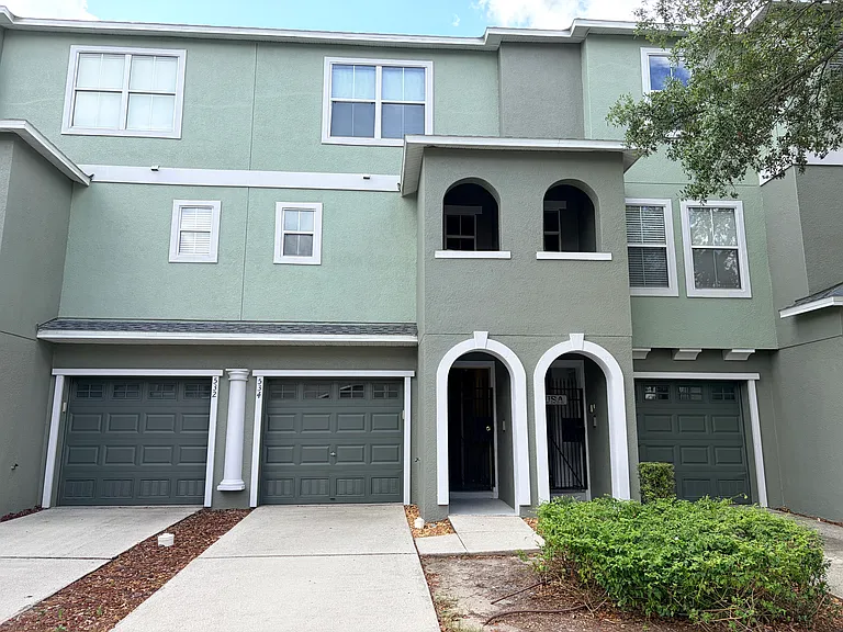 534 Vincinda Crest Way — Photo 1