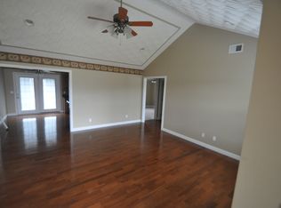 106 Amy Ct, Radcliff, KY 40160