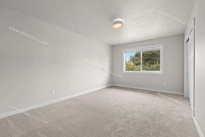 8019 SW 35th Ave #6 — Photo 13