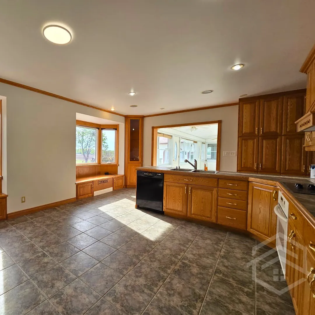 545482 Pattullo Avenue Woodstock — Photo 4