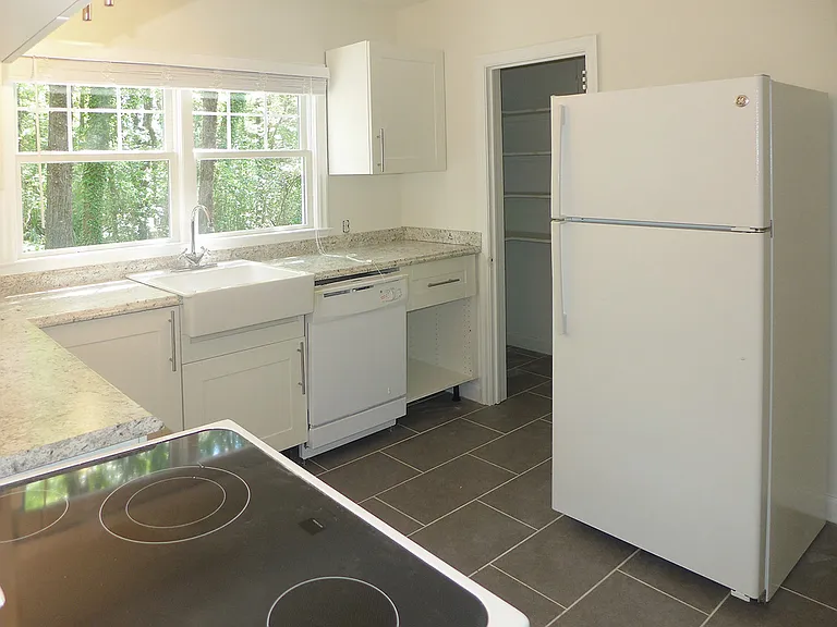 733 Raleigh Rd — Photo 6