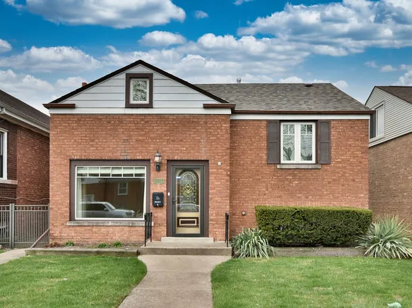 2650 Elm St, River Grove, IL 60171