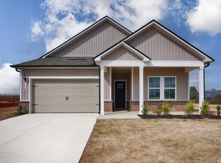 261 Avebury Rd, Meridianville, AL 35759