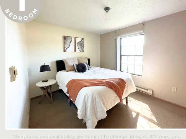 706 Georgia Ave SW #2, Orange City, IA 51041