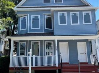 168-170 Kelsey St, Bridgeport, CT 06607