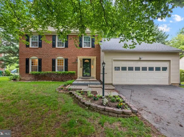 13219 Rippling Brook Dr, Silver Spring, MD 20906
