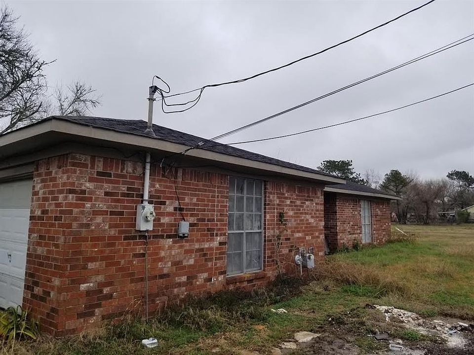 1st image of 5030 E 34th St