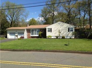179 Stafford Rd, Colonia, NJ 07067