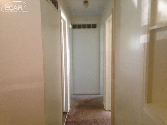 5th image of 1412 Blackberry Ln