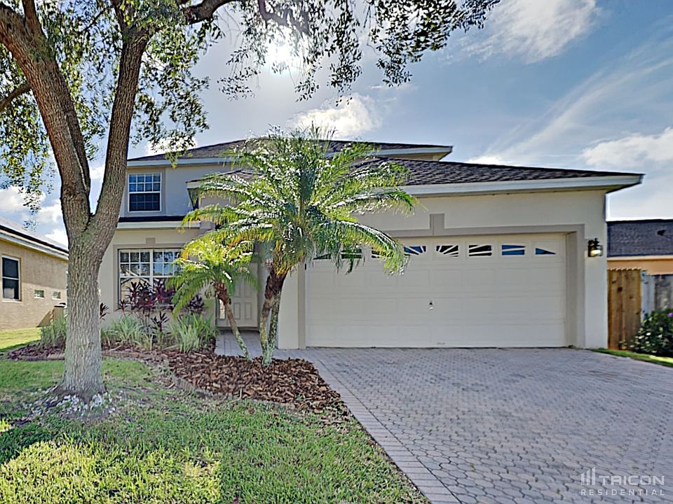 1st image of 826 Whispering Cypress Ln