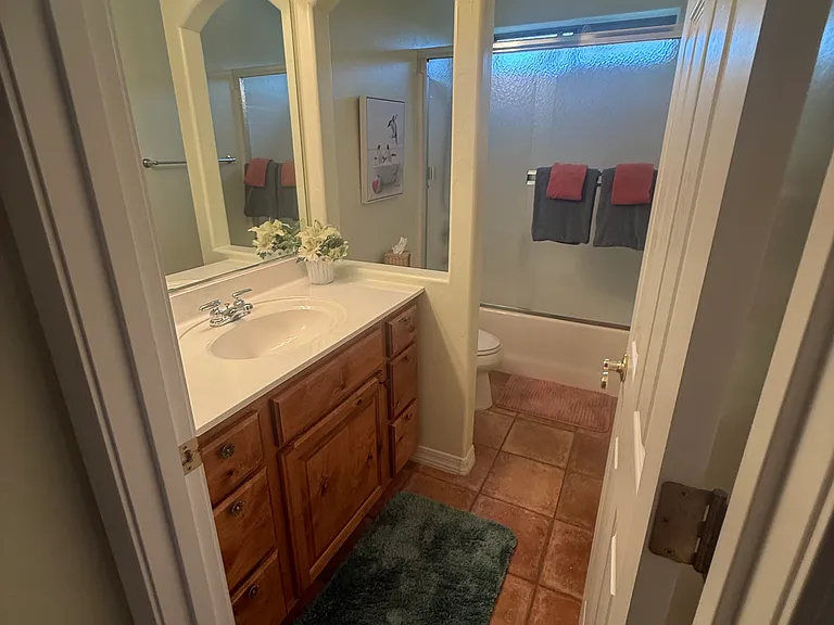 665 N Creekside Dr — Photo 35