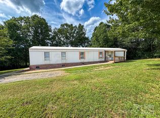 7298 Palm Tree Dr, Vale, NC 28168