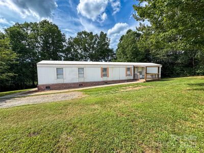 7298 Palm Tree Dr, Vale, NC, 28168