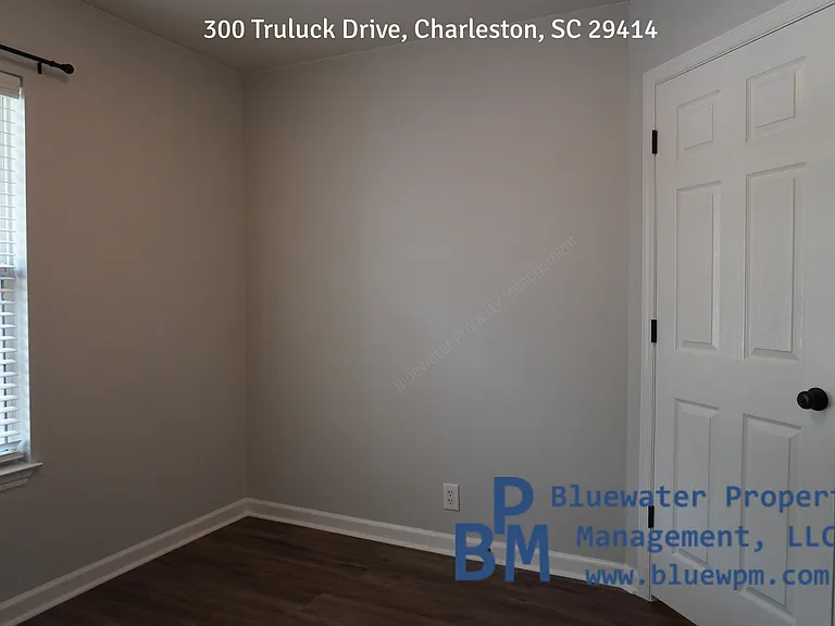 300 Truluck Dr — Photo 22