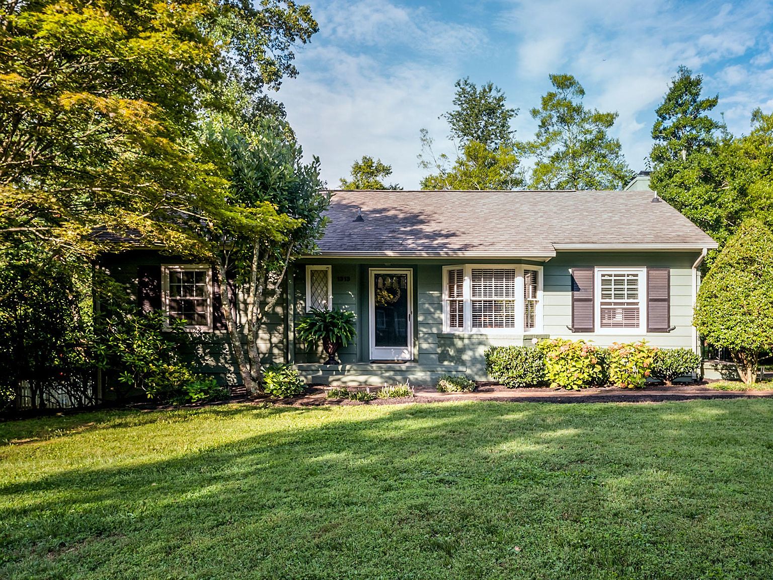 1313 Bradford Ln, Knoxville, TN 37919 | Zillow