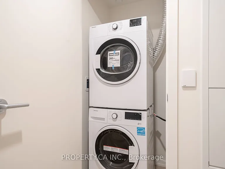 109 Erskine Ave #407 — Photo 12