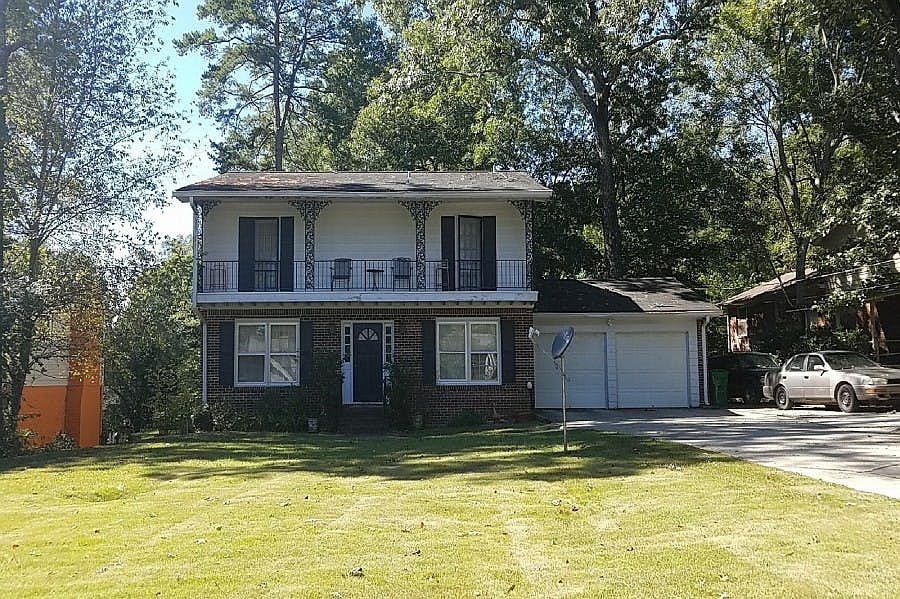 1st image of 1692 Brantford Dr