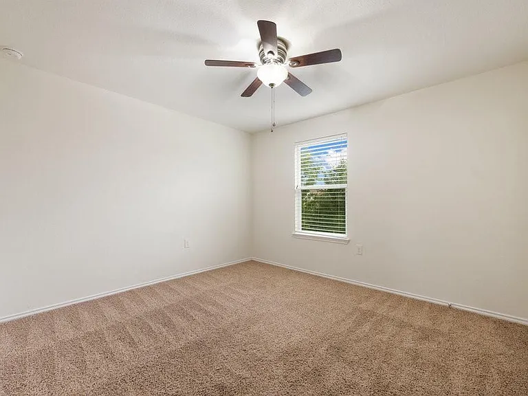 10909 Helms Deep Dr — Photo 21