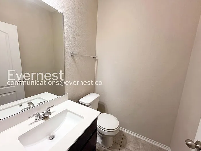 13700 Vigilance St — Photo 13