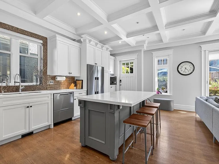 1912 W 36th Ave — Photo 1