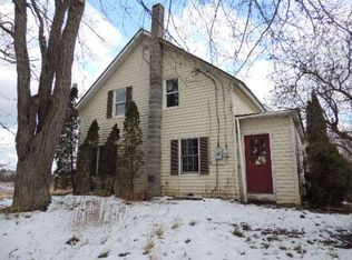 554 Pleasant St, Peru, NY 12972
