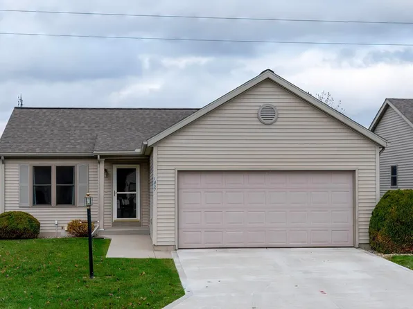 1437 Clover Creek Ln, Goshen, IN 46526