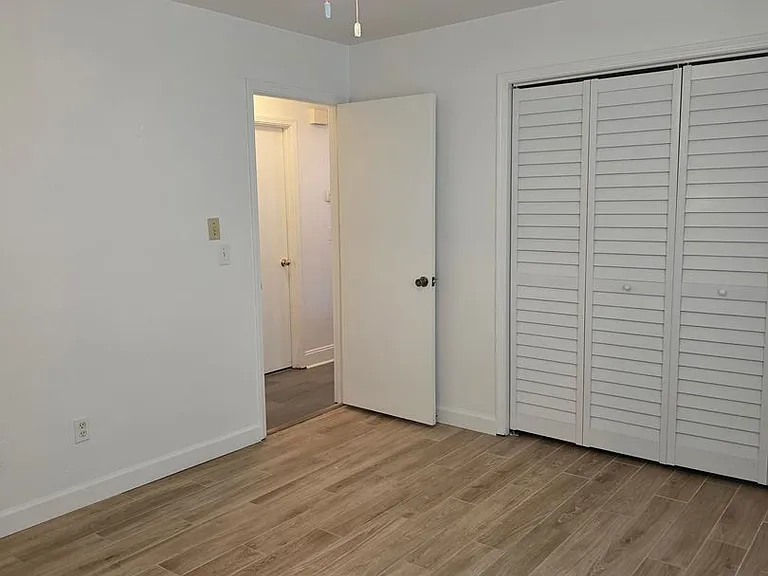 2350 Hartsfield Way — Photo 5
