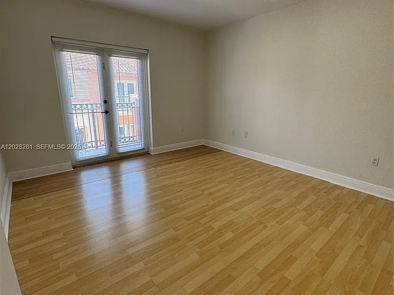 6004 SW 8th St #2 — Photo 12