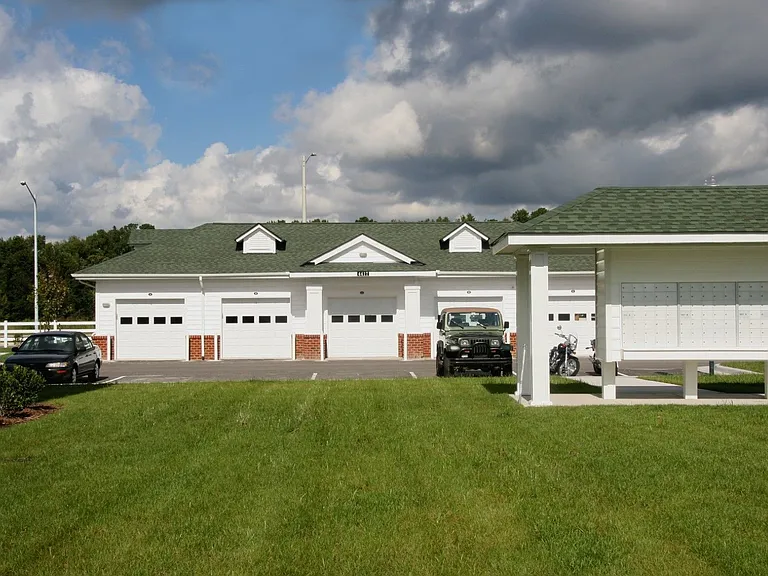 Brenneman Farm Apartments — Photo 5